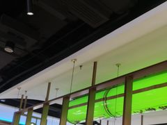 -洪氏嗨捞·广东猪肚鸡·椰子鸡火锅(西咸万象城店)