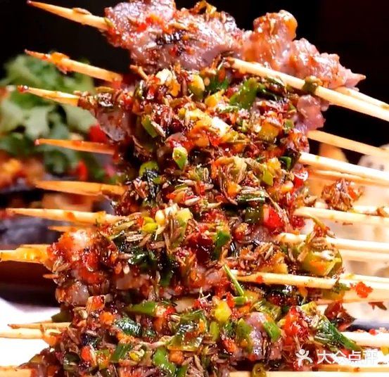 酒杯重逢(湘见辣元素古城店)