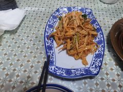 -蜗牛小馆醉乡民谣云南菜(惠新西里店)