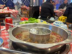 -金鼎雪山牦牛杂火锅(理县总店)