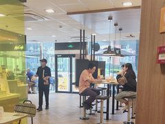 -麦当劳(虹口星荟中心店)