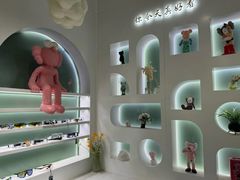 -GOOMI久米眼镜·蔡司·依视路·明月官方授权店(龙德紫金店)
