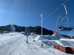 -丝绸之路山地度假区滑雪场