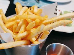 -22ºN BISTRO西餐&酒馆(石奥商业街店)