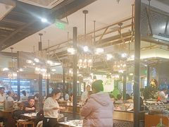 -洪氏嗨捞·猪肚鸡火锅(阳光天地店)