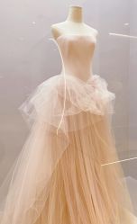 -乐派诗婚纱摄影