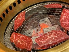 -山川小町·极番烧肉(新地假日广场店)