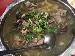 -谢老五跷脚牛肉·非遗传承店