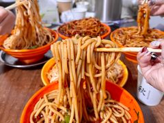 -玲玲米粉·新疆现炒米粉(大十字总店)