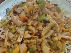 -秦韵味香辣爆肚面(钟楼店)