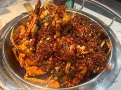 -凤凰路何眼镜香辣蟹(花果园店)