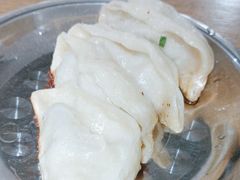 -黄阿姨锅贴大王(万航渡路店)