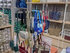 -王府井奥莱临潼小镇(临潼店)