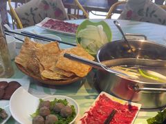 -花田煮鲜牛肉火锅(钟楼众汇店)