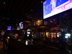 -月亮瓦肆音乐酒吧(环山路店)