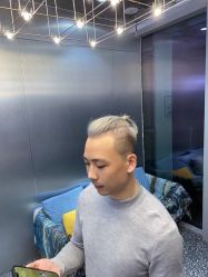 -Tloml salon