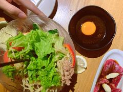 炼瓦家色拉-炼火烤肉店