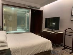 -上海龙之梦万丽酒店