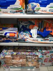 -爱婴室(绍兴柯桥万达华润万家店)