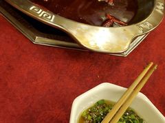 -山城年华老火锅(玉林店)