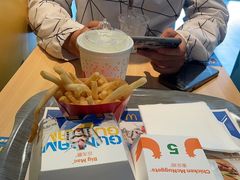 -麦当劳(江滨北路得来速餐厅)