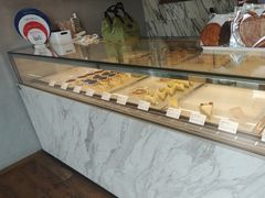 -诺嘉甜品(世贸店)