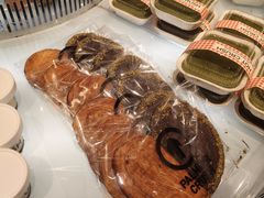 -HOT CRUSH趁热集合·现烤面包(环球港店)