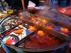 -铜元老码头鳝鱼火锅