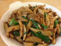 杏鲍菇滑肉片-巧媳妇灌汤自助水饺馆(龙盛·万豪店)