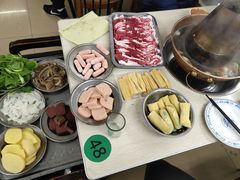 -月圆火锅(宁海东路二店)