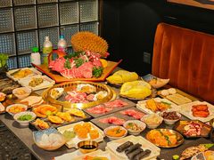 -铭牛烧肉·和牛海鲜自助(高新月牙湖店)