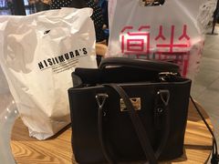 -星巴克(天津鲁能中心第三店)
