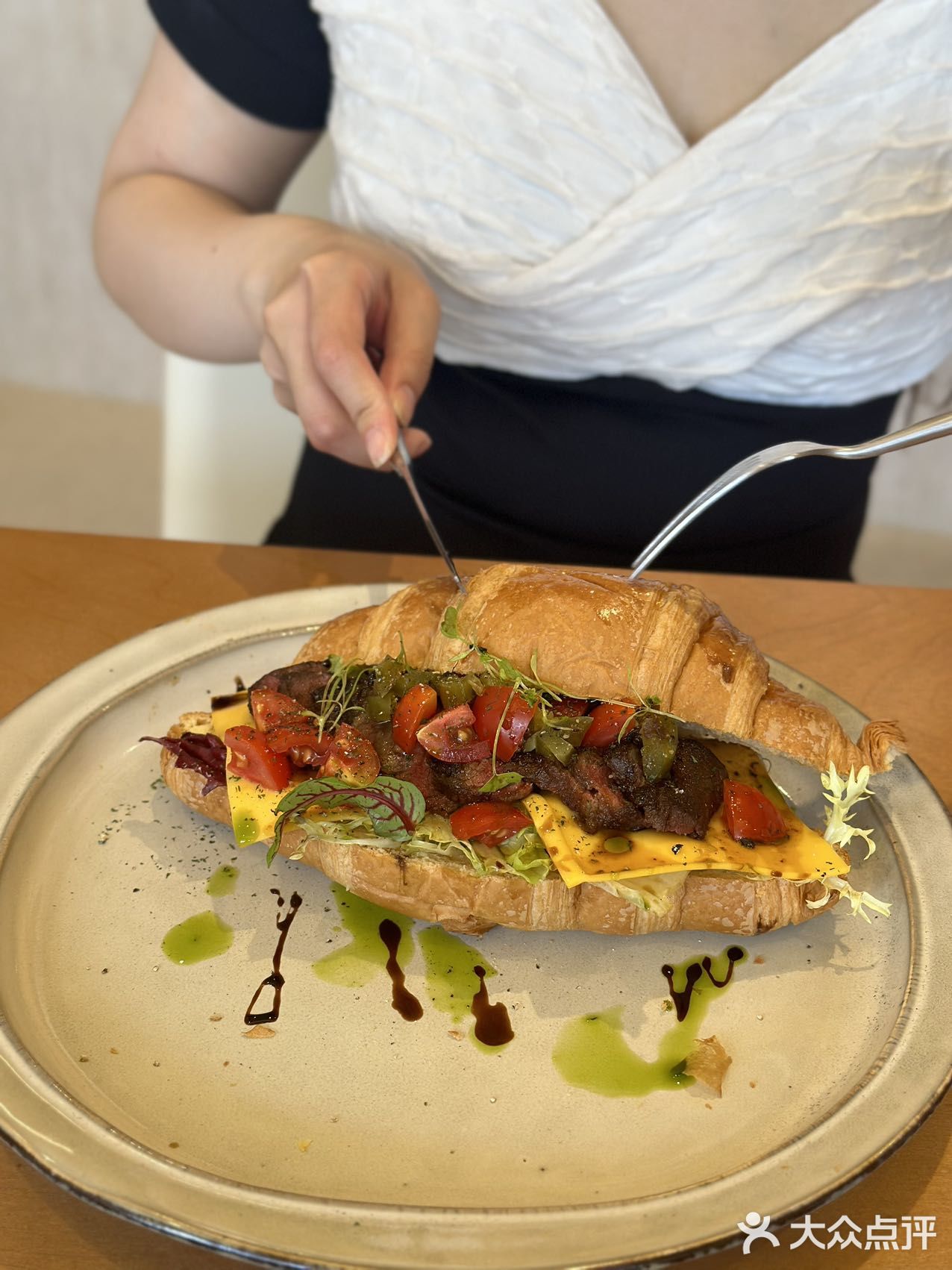 简直是太好拍了，尊嘟爱了爱了！ 第一次踏入这家小店