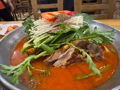 -喇喇排骨火锅·传统韩式脊骨汤(望京西园总店)