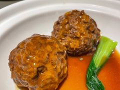 蛋黄狮子头-前海沿·青岛菜(李沧万达店)