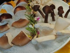 -领鲜天下·焗海鲜·花胶鸡(天目里店)