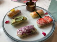 漫步花开彩虹卷-蜜桃花开·中西融合菜E&W(南长街店)