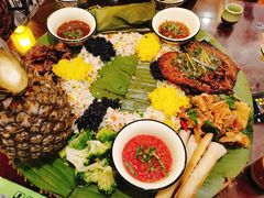手抓饭套餐-傣乡之味·傣族特色手抓饭·孔雀宴(大理古城首店)