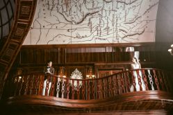 大气奢华-巴黎婚纱摄影工作室