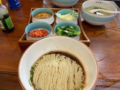 -朱鸿兴面馆(绿宝广场店)