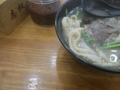 -志权牛肉面(灵山路店)