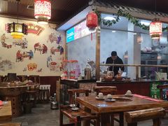 大堂-燚焱炎火铜锅涮·烧烤