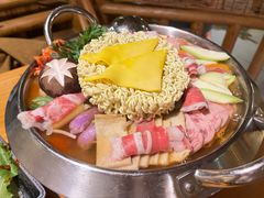 -恩你小木屋·韩式料理(假日广场店)