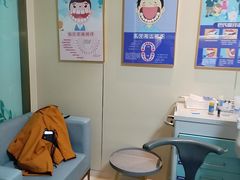 -上海仁爱医院口腔科 · 种植