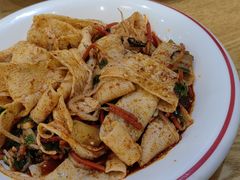 -三好食堂(煎饺·馄饨·肉饼米线·盛世广场店)