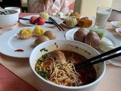 -雄诏大酒店火锅·特色小吃