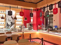 -城市大道红炉披萨烘焙坊