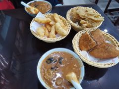 -方中山胡辣汤(成都首店)