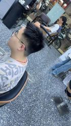 -藤野造型专业烫染接发