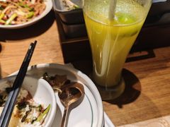 -云海肴·汽锅鸡·云南菜(天山百盛优客店)